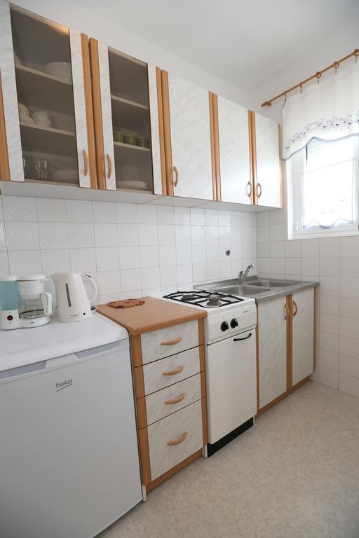 Apartments Ljubica Baška Eksteriør bilde