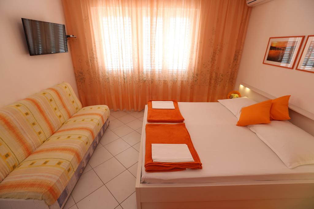 Apartments Ljubica Baška Eksteriør bilde
