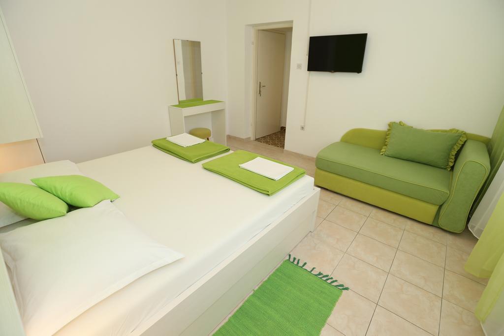 Apartments Ljubica Baška Eksteriør bilde