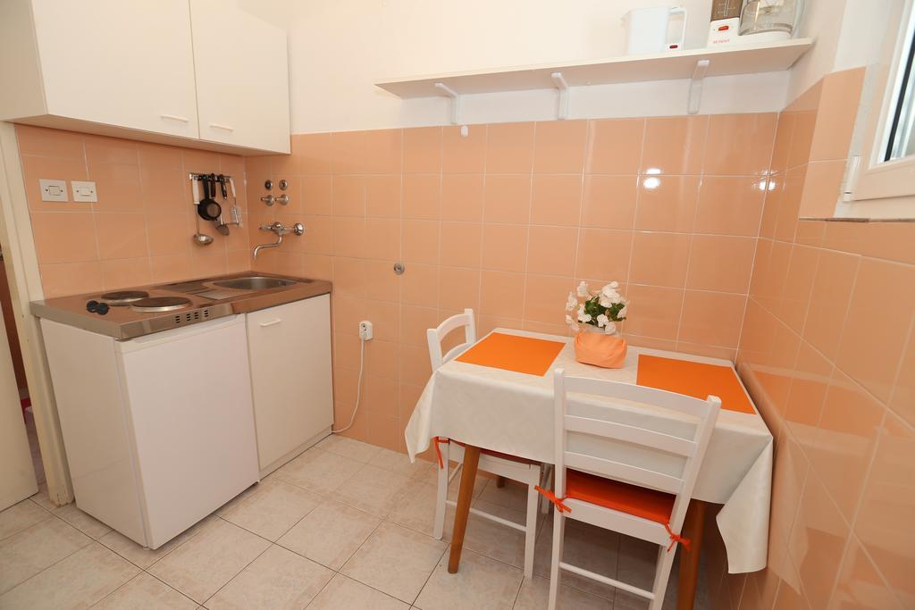 Apartments Ljubica Baška Eksteriør bilde