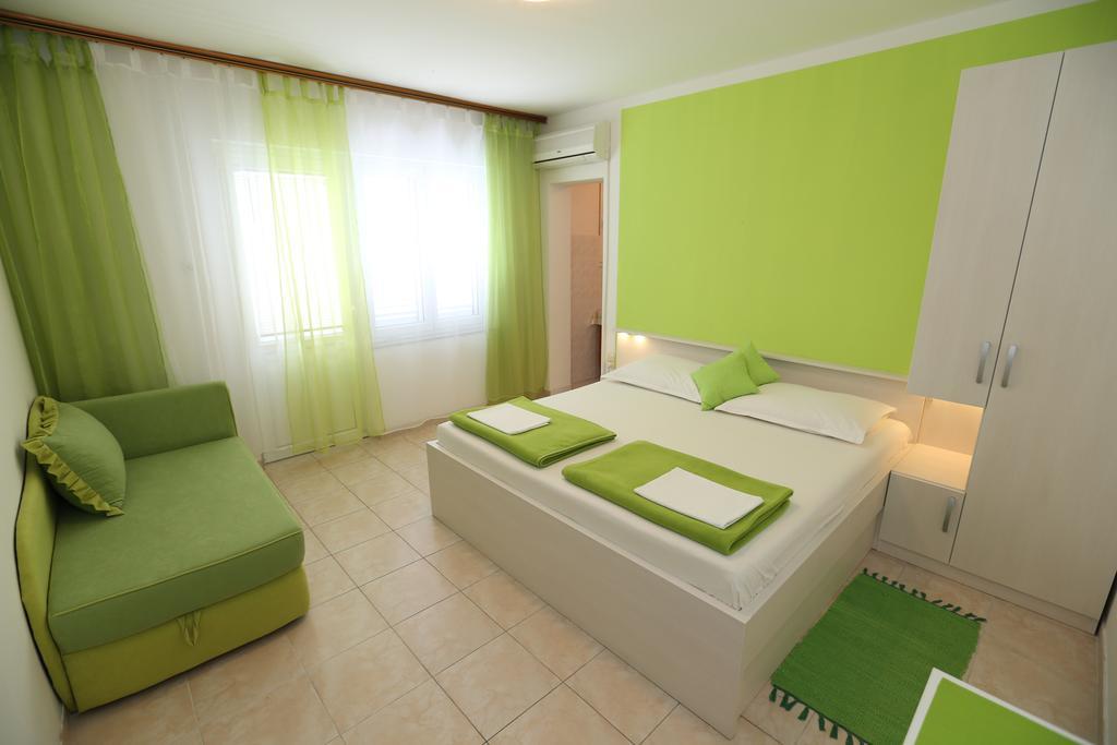 Apartments Ljubica Baška Eksteriør bilde