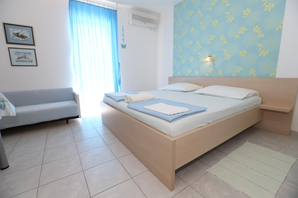 Apartments Ljubica Baška Eksteriør bilde