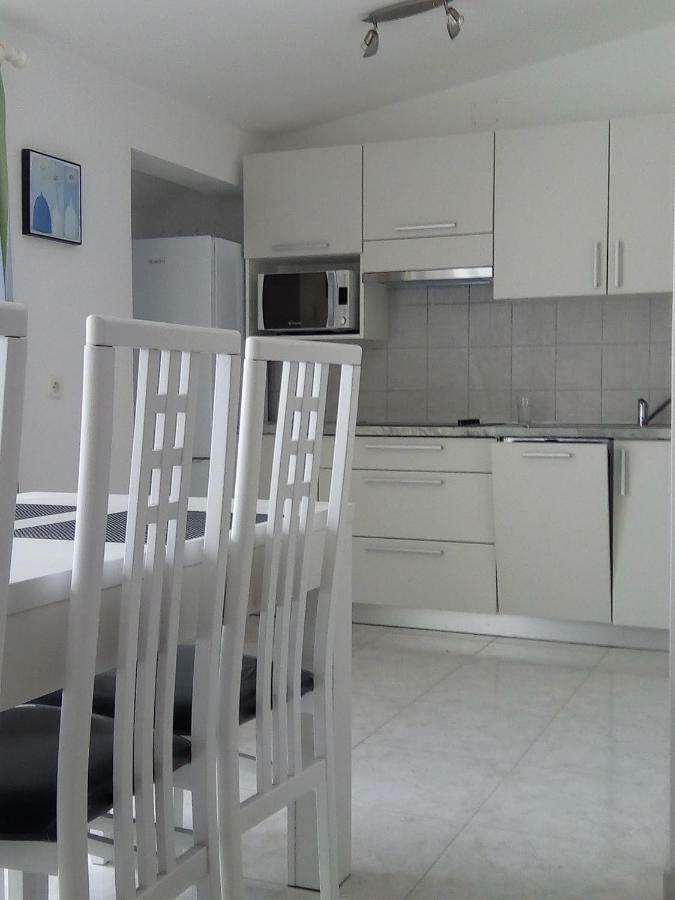 Apartments Ljubica Baška Eksteriør bilde
